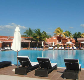 bravo-cuba_piscine
